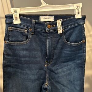 NWT. Madewell Indigo High-Rise Pencil Straight Jeans- Size 26